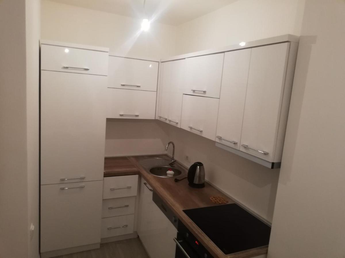 Apartment 3 Приштина Екстер'єр фото